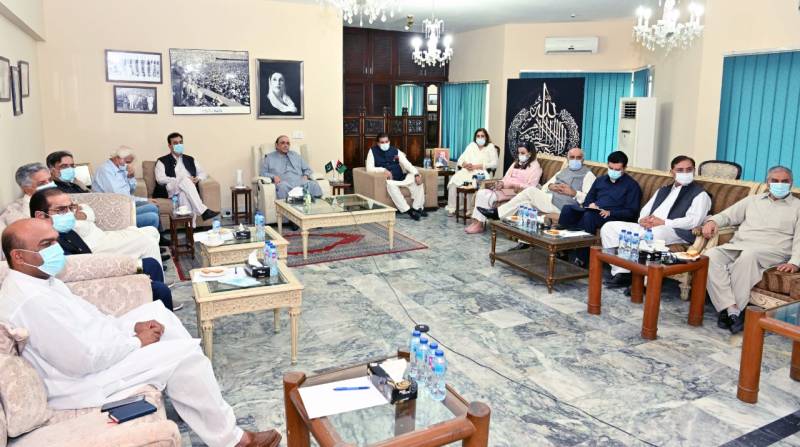 طالبان سے مذاکرات پر پارلیمنٹ کو اعتماد میں لیا جائے: پیپلز پارٹی کا بڑا مطالبہ 