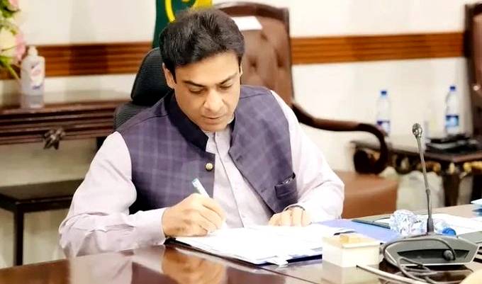 حمزہ شہباز کو وزارت اعلیٰ سے ہٹانے کیلئے دائر درخواستوں کی سماعت کرنے والا بنچ تبدیل