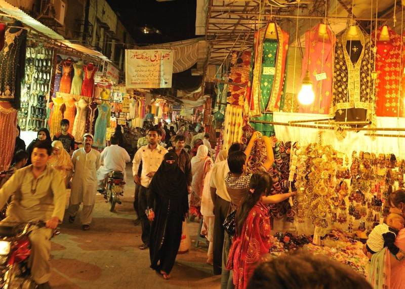  پنجاب:بجلی کی بچت کیلئے بازار رات 9 بجے بند کرنےکا فیصلہ