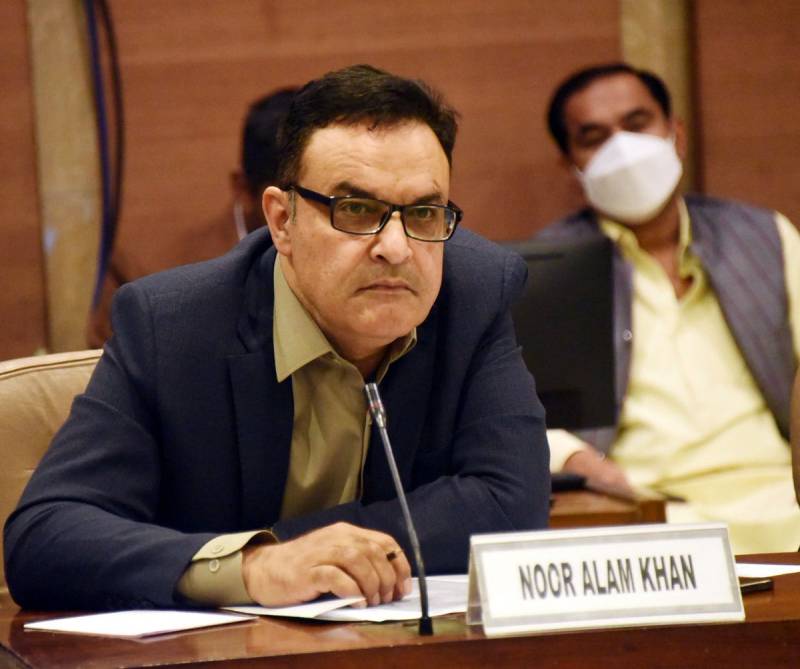 سابق چیئرمین نیب کے گرد گھیرا تنگ ، طیبہ گل ویڈیو سکینڈل کی تحقیقات کرانے کا فیصلہ 