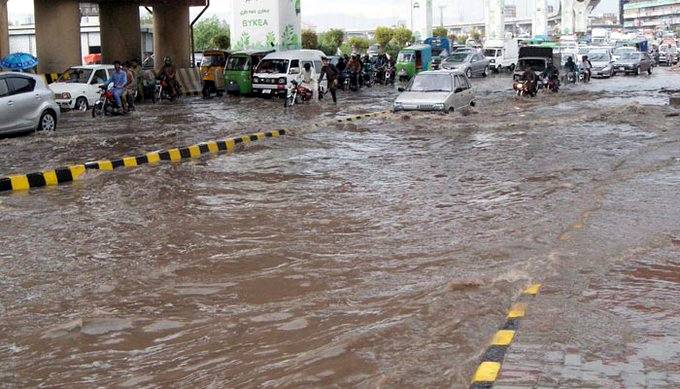 بارشوں کے باعث اربن فلڈنگ کا خطرہ، پی ڈی ایم اے نے ایڈوائزری جاری کر دی