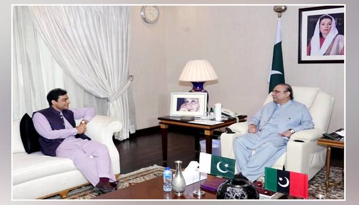 آصف زرداری نے حمزہ شہباز کو پی ڈی ایم اجلاس میں فوری استعفی دینے سے روک دیا