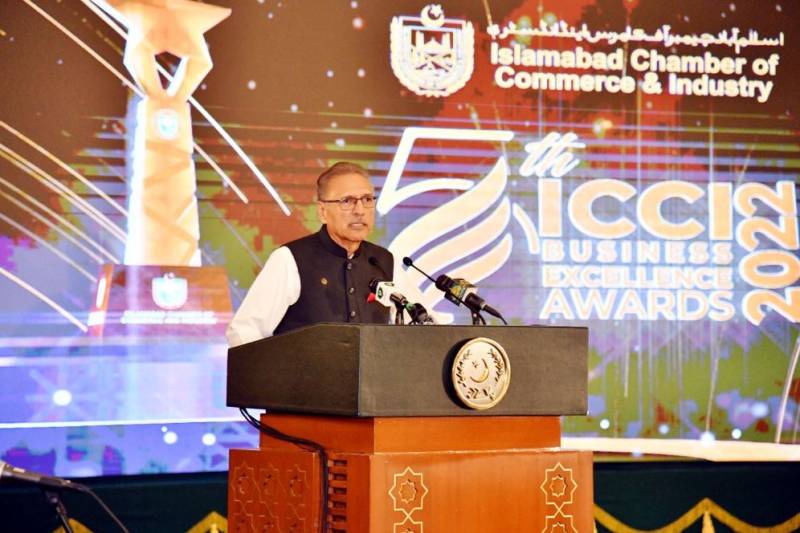 صدر عارف علوی نے ملک میں نئی حکومت کا مطالبہ کردیا 