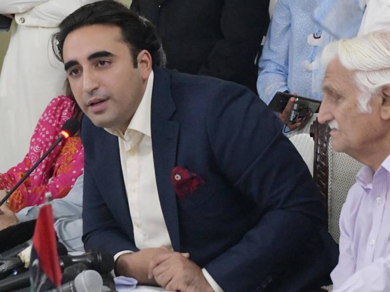 فرحت اللہ بابر کی سپریم کورٹ کے اختیارات کم کرنے کی تجویز، بلاول بھٹو نے حمایت کردی 