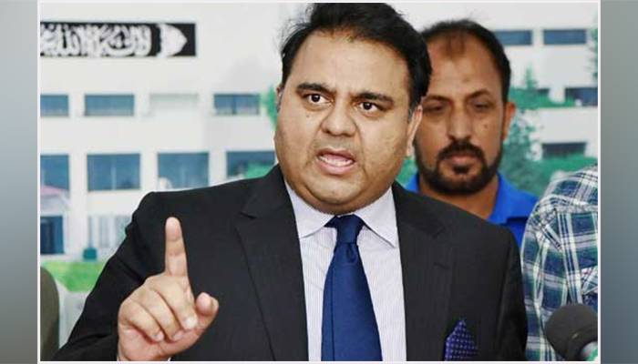 ضمنی الیکشن سے پہلے وفاقی حکومت نہیں رہے گی؟ پنجاب آنے پر رانا ثناءاللہ کو گرفتار کرلیا جائے گا:فواد چودھری