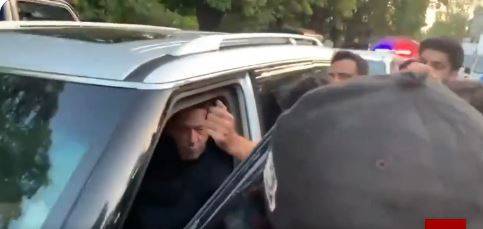 عمران خان کو شہباز گل سے ملنے کی اجازت نہ ملی