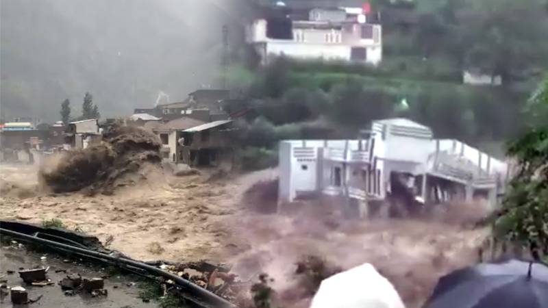 دریائے سوات میں اونچے درجے کا سیلاب، درجنوں مکان بہہ گئے