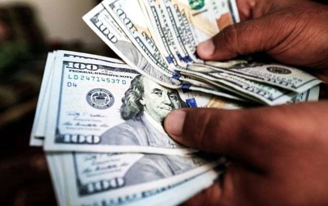 انٹربینک میں امریکی ڈالر 1 روپے 34 پیسے مہنگا ہو گیا
