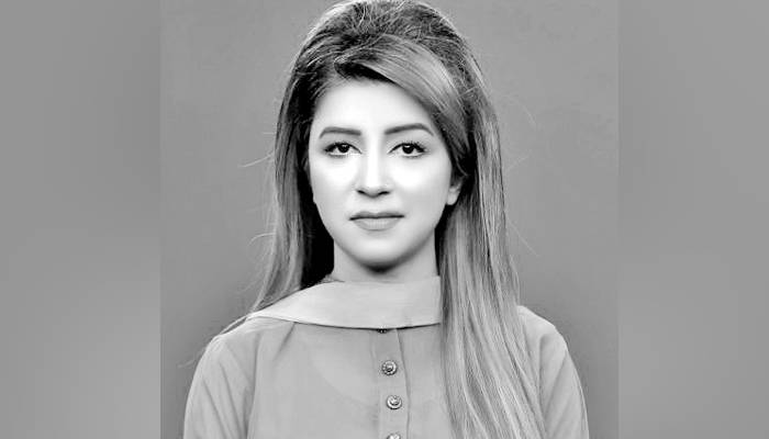 دعوؤں سے آہ وبکا کی سسکیوں تک