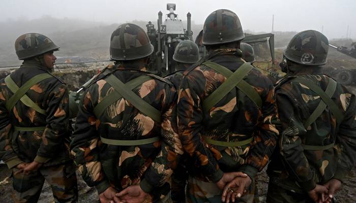 بھارت اور چین نے اپنی سرحدوں سے فوجیوں کو واپس بلانا شروع کر دیا