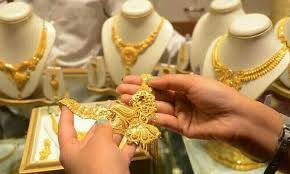 عوام کیلئے بڑی خوشخبری ، سونا سستا ہوگیا 