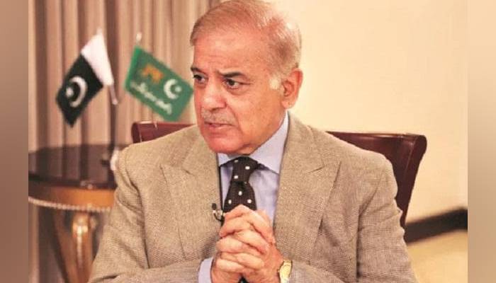 وزیراعظم لندن سے پاکستان کیلئے روانہ، اسحاق ڈار بھی اُن کے ہمراہ پاکستان پہنچیں گے