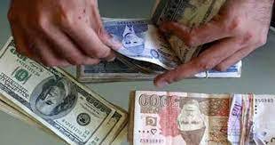 روپے کی قدرمیں مزید اضافہ ،انٹر بینک میں ڈالر2روپے49 پیسےسستا ہوگیا 