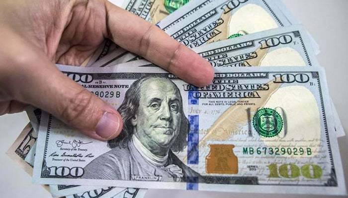 انٹر بینک میں ڈالر 2 روپے 4 پیسے مزید سستا ہوگیا