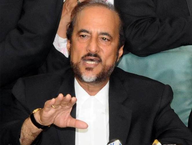 عمران خان کی گرفتاری کی سازشیں ناکام بنا دی ہیں: بابر اعوان