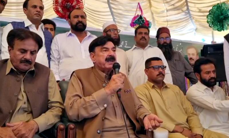 کراچی میں لوگ سڑکوں پر خود فیصلے کر رہے ہیں، اسی کو خانہ جنگی کہتے ہیں: شیخ رشید