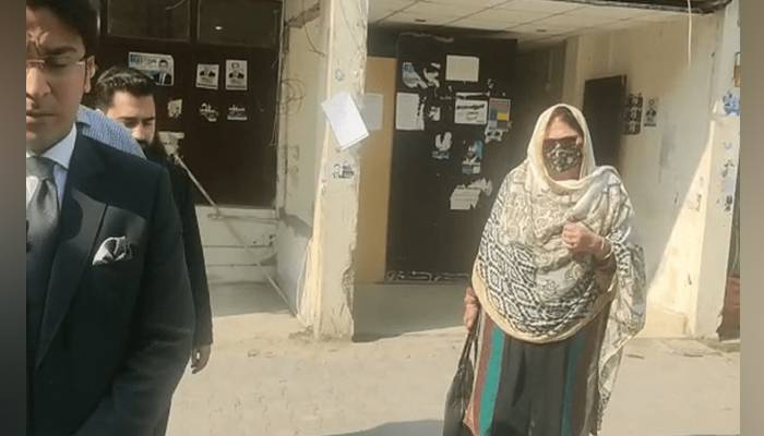 سارہ قتل کیس میں اہم پیش رفت ،ملزم شاہ نواز کی والدہ کو گرفتار کرلیا گیا 