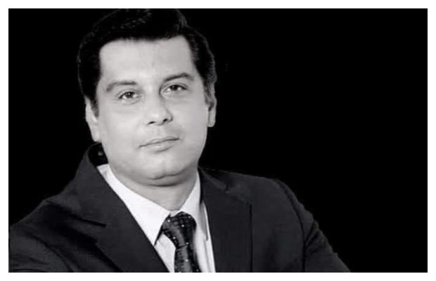  ارشد شریف کا قتل، کئی سوالات کھڑے ہوگئے، کار کو چاروں طرف سے نشانہ بنایا گیا، 9 گولیاں لگیں ،ڈرائیور کو خراش تک نہیں آئی