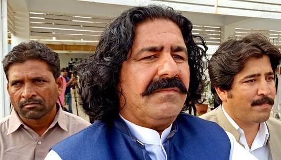 رکن قومی اسمبلی علی وزیر سمیت 12 ملزمان دہشت گردی کے مقدمے سے بری