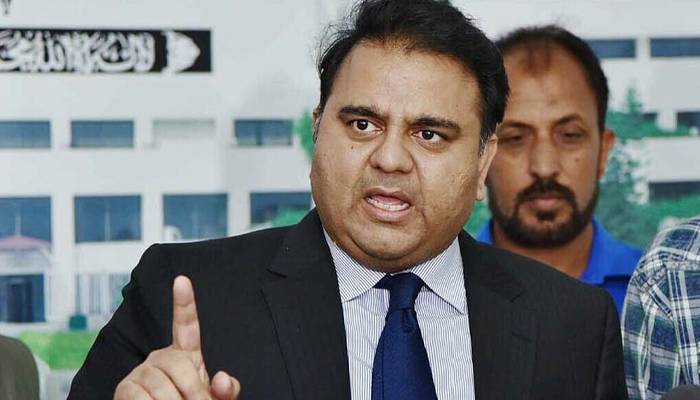 سنجیدہ مذاکرات کیلئے تیار، پہلی شرط انتخابات کی تاریخ ہے: فواد چودھری