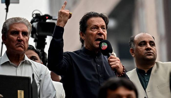 شہباز شریف کو کرپشن کیس میں سزا ہونے والی تھی اس کو بچا لیا گیا: عمران خان