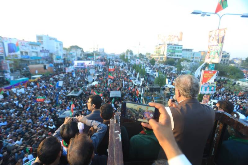 پی ٹی آئی لانگ مارچ اسلام آباد کی سرحد پر پہنچ گیا