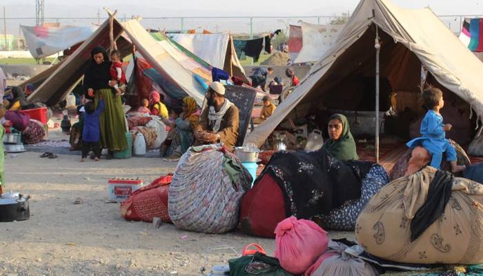 پاکستان اور ایران میں موجود افغان مہاجرین احتجاجی مظاہروں میں شرکت نہ کریں: افغان حکومت