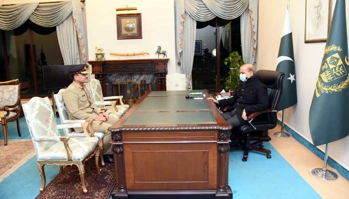 نئے آرمی چیف جنرل عاصم منیر کی وزیراعظم سے ملاقات
