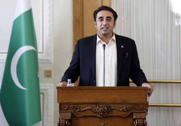  گھڑی چور نے نیوز کانفرنس کی،اسمبلیاں تحلیل کرنے کا اعلان کیا؟ وہ ایسا کبھی نہیں کرے گا: بلاول 
