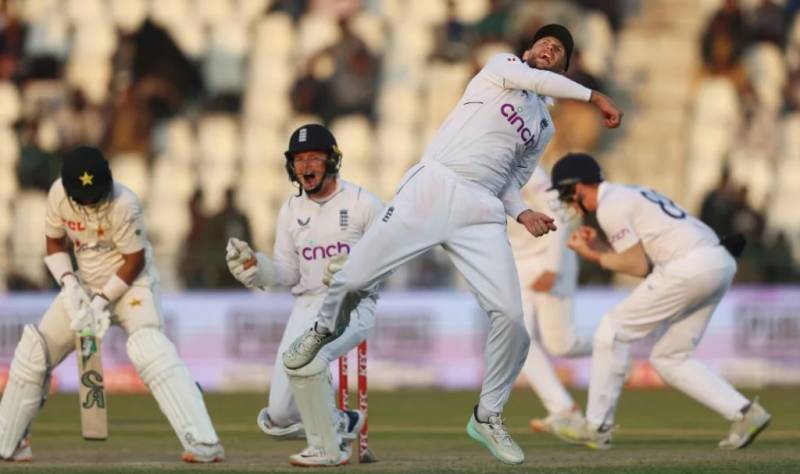 پاکستان کو دوسرے ٹیسٹ میں بھی شکست ، سیریز انگلینڈ کے نام 