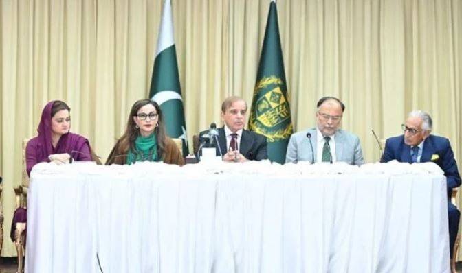 مشکل معاشی صورت حال ، وزیر اعظم آج اہم نیوز کانفرنس کریں گے 
