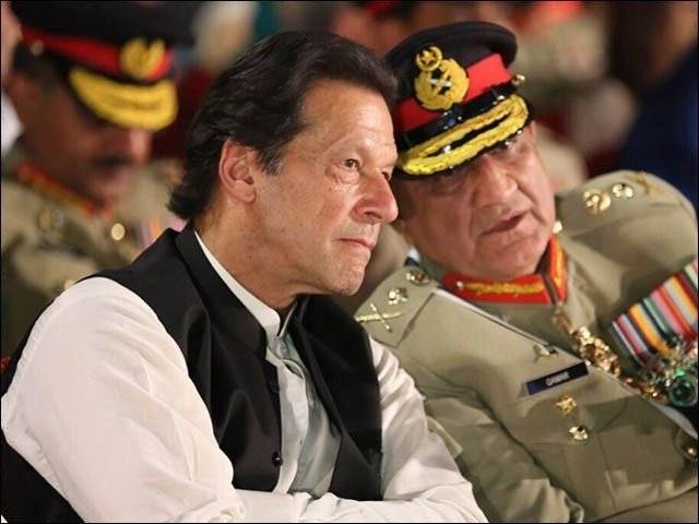 عمران خان نے اپنے سب سے بڑے محسن جنرل باجوہ پر ایک بار پھر بغیر ثبوت الزامات کی بارش کردی 