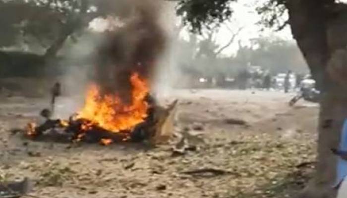 اسلام آباد :سیکٹر آئی 10 فو ر میں خودکش دھماکہ ، 1پولیس اہلکار شہید3 زخمی 