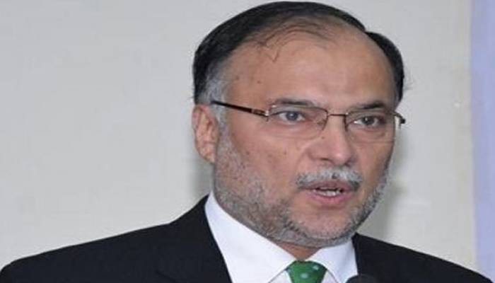  خیبر پختونخوا حکومت نے دہشتگردوں کو سر اٹھانے کا موقع دیا ہے، احسن اقبال