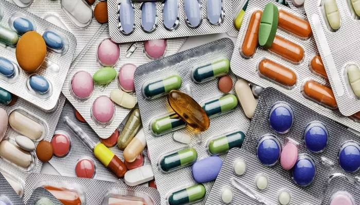 وفاقی کابینہ نے ادویات کی قیمتوں میں 30 فیصد تک کمی کی منظوری دیدی 