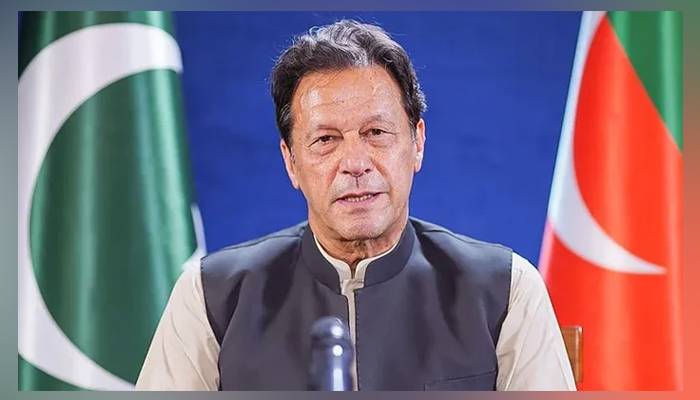 ملک کو بحران میں لانے میں جنرل باجوہ کا بہت بڑا ہاتھ ہے: عمران خان