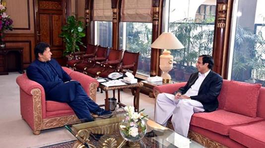 پنجاب اسمبلی تحلیل کا معاملہ، عمران خان او ر وزیراعلیٰ پنجاب میں ملاقات جاری