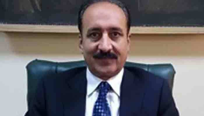 ناصر محمود کھوسہ کے بعد احسن بھون نے بھی نگران وزیر اعلیٰ بننے سے معذرت کرلی