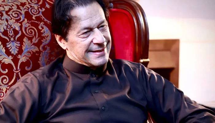 عام انتخابات کی تیاریاں شروع ، عمران خان کی پارٹی ٹیم کو معاشی اکنامک پیپر تیار کر نے کی ہدایت 