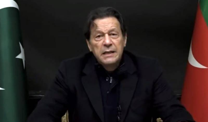 موت اور جیل جانے سے نہیں ڈرتا، جب تک سانس ہے مقابلہ کرتا رہوں گا: عمران خان 