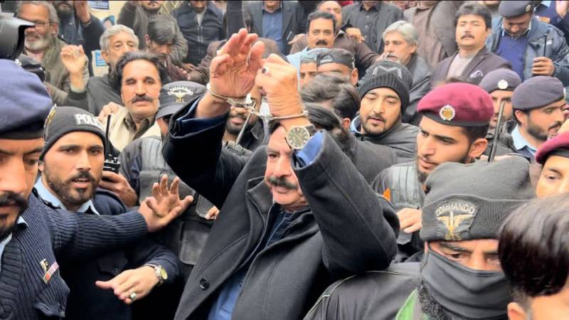 اسلام آباد ہائیکورٹ سے شیخ رشید کیلئے بڑا ریلیف، پولیس کو کارروائی سے روک دیا