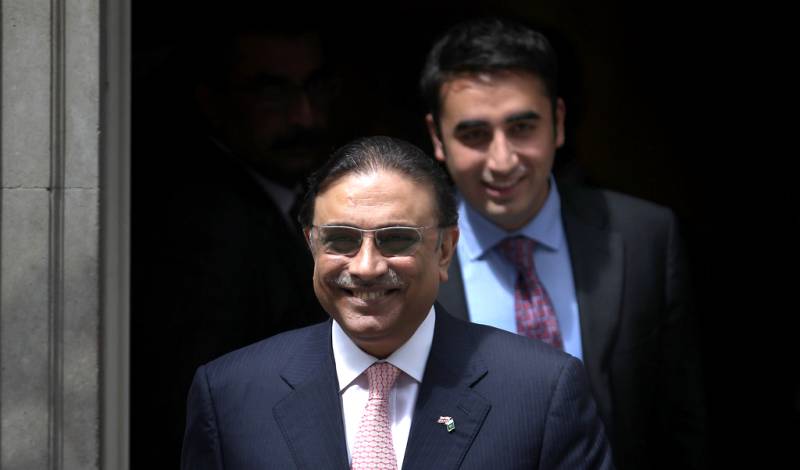 آصف علی زرداری اچانک دبئی روانہ ہو گئے