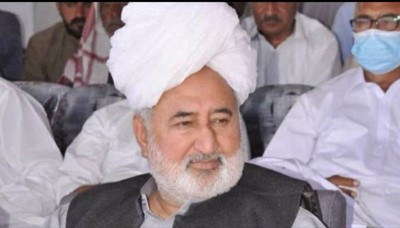 جنرل فیض کے بھائی نائب تحصیلدار نجف حمید معطل 