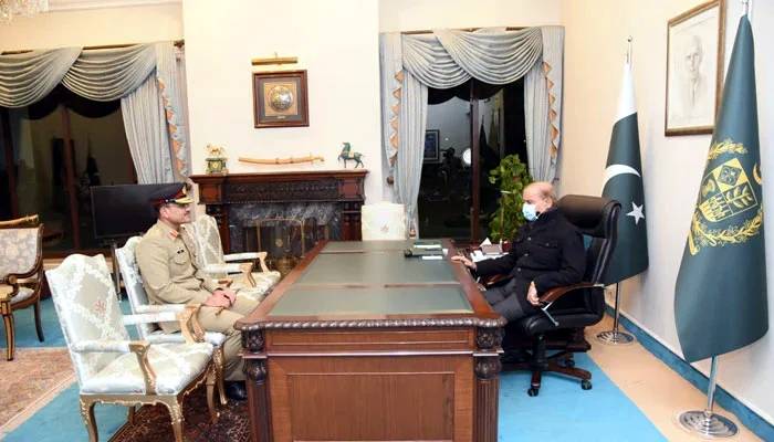وزیراعظم سے آرمی چیف اور ڈی جی آئی ایس آئی کی ملاقات