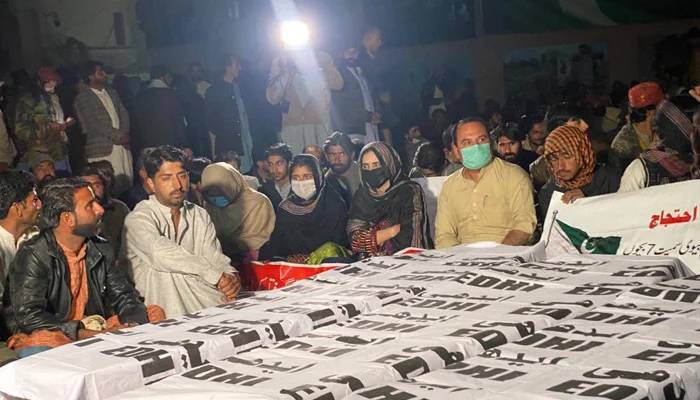 بارکھان میں قتل ہونے والی خاتون سمیت تینوں افراد کی تدفین کردی گئی