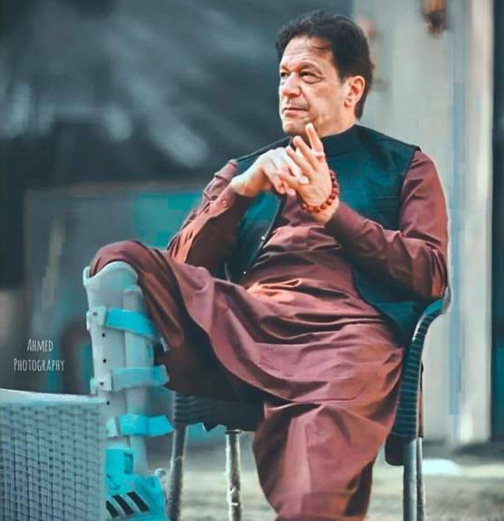 عمران خان آ رہے ہیں، بینکنگ کورٹ نے تمام کیسز بغیر کارروائی ملتوی کردیے 