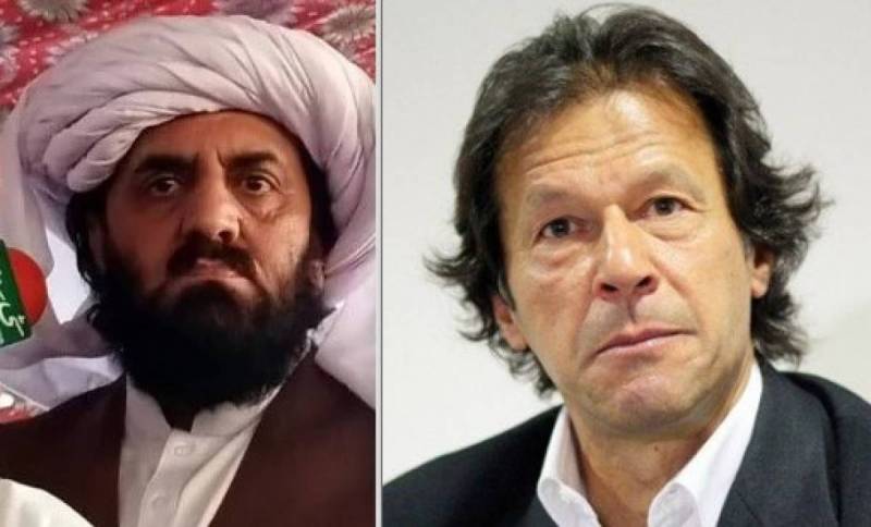 عمران خان گرفتاری سے بچنے کیلئے برقع پہن کر فرار ہوگئے: حافظ حمداللہ