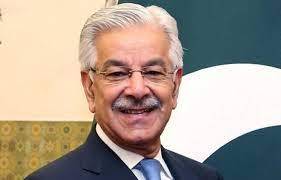  فیض حمید کو ذمہ داری لینا پڑےگی وہ جان بوجھ کرحصے دار بنے ، غیر قانونی احکامات سے انکار کر سکتے تھے: خواجہ آصف 