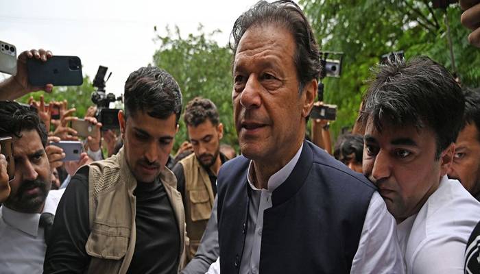 عمران خان حفاظتی ضمانت کیلئے لاہور ہائی کورٹ پیش
