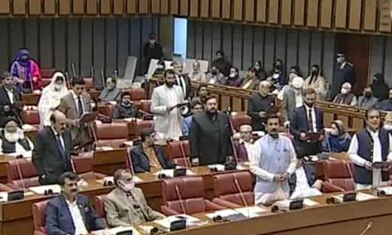 پی ٹی آئی نے پارلیمنٹ کے مشترکہ اجلاس کا بائیکاٹ کردیا